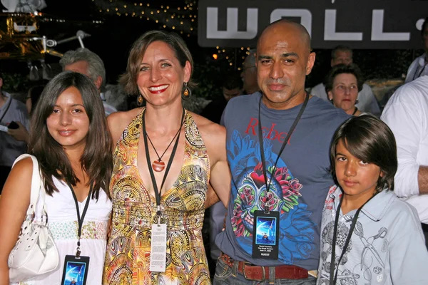 Faran Tahir e famiglia — Foto Stock