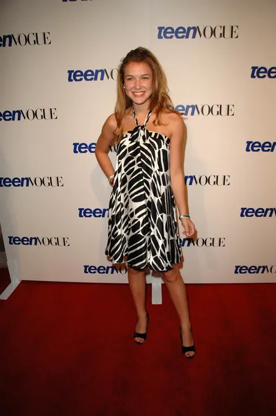 Nathalia Ramos at the Teen Vogue Young Hollywood Party. Vibiana, Los Angeles, CA. 09-20-07 — Zdjęcie stockowe