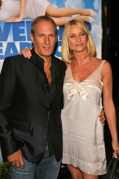 Michael bolton och nicollette sheridan — Stockfoto