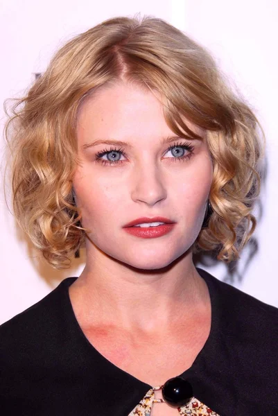 Emilie de Ravin at the ELLE Magazine's 14th Annual Women In Hollywood Party. Four Seasons Hotel, Beverly Hills, CA. 10-15-07 — Stockfoto