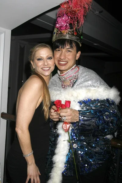 Acele, amanda bobby trendy