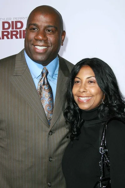 Magic Johnson and Cookie Johnson at the premiere of "Why Did I Get Married?". Arclight Theatre, Hollywood, CA. 10-04-07 — Stock Photo, Image