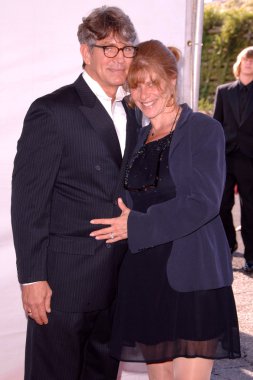 Eric Roberts and Eliza Roberts at the 2007 World Magic Awards to benefit Feed The Children. Barker Hangar, Santa Monica, CA. 10-13-07