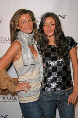 Bianca barnhill ve caroline d'amore