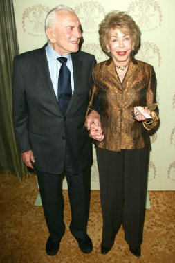 Kirk Douglas and his wife Anne at the Women's Guild 50th Anniversary Fundraising Gala. Beverly Wilshire Hotel, Beverly Hills, CA. 09-15-07
