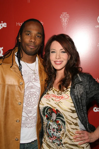 Corey Cofield and Hunter Tylo at the Hot Moms Club Still Thankful Still Giving Charity Event. Cinespace, Hollywood, CA. 11-29-07 — ストック写真