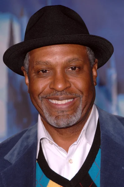 James pickens Jr in de los angeles premiere van "betoverd". El capitan theater, hollywood, ca. 11-17-07 — Stockfoto