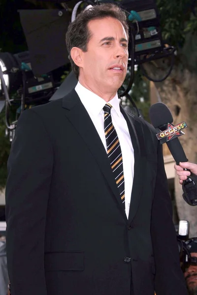 Jerry Seinfeld på Los Angeles premiären av "Bee Movie". Mann Village Theatre, Westwood, ca. 10-28-07 — Stockfoto