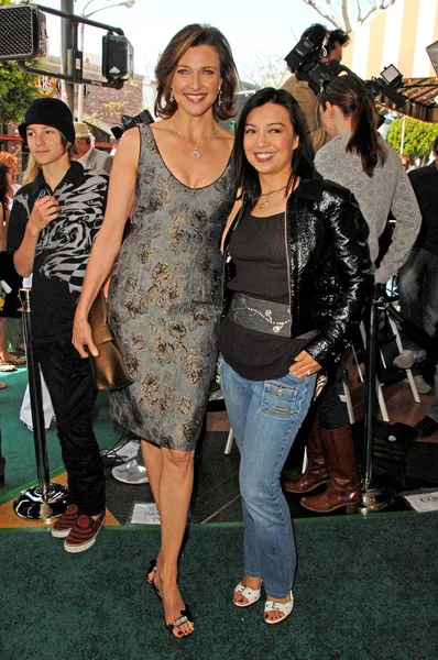 Brenda Strong e Ming Na — Fotografia de Stock