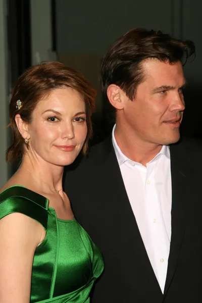 Diane Lane and Josh Brolin — Stock Photo, Image