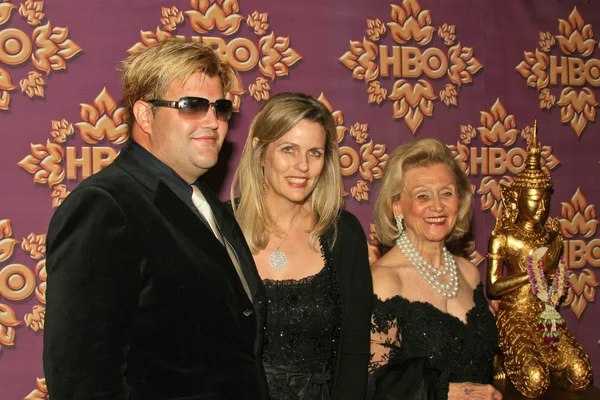 Jason Davis con Nancy Davis e Barbara Davis — Foto Stock