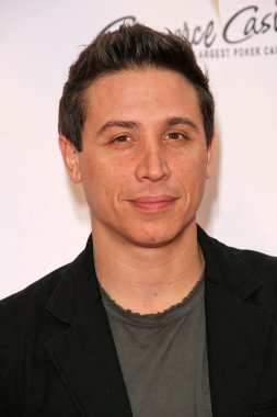 Erik Palladino