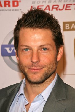 Jamie Bamber