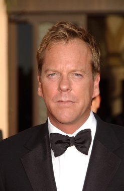 Kiefer sutherland 59 yıllık primetime emmy Ödülleri geliyor. Tapınak auditorium, los angeles, ca. 07-09-16
