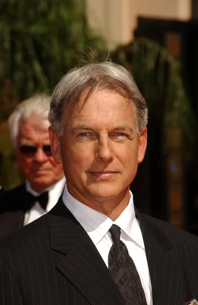 Mark Harmon arriving at the 59th Annual Primetime Emmy Awards. The Shrine Auditorium, Los Angeles, CA. 09-16-07 — Stock Photo, Image
