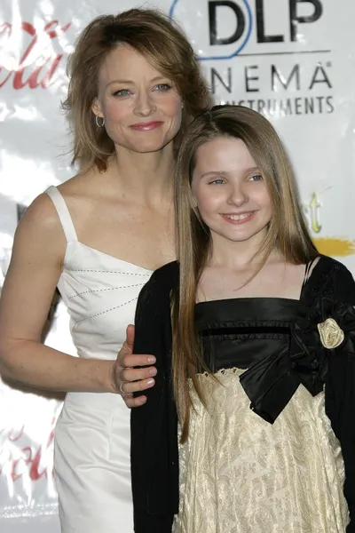 Jodie Foster and Abigail Breslin — Stock Photo, Image