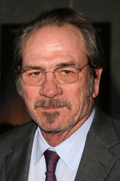 Томми Ли Джонс на премьере песни "No Country For Old Men" в Лос-Анджелесе. Театр El Capitan, Голливуд, Калифорния. 11-04-07
