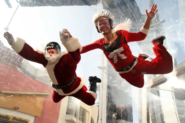 Santa Claus y la señora Claus — Foto de Stock