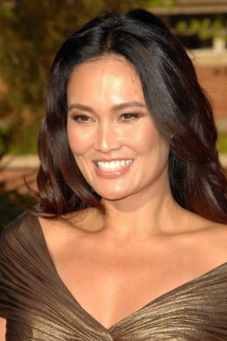 Tia Carrere