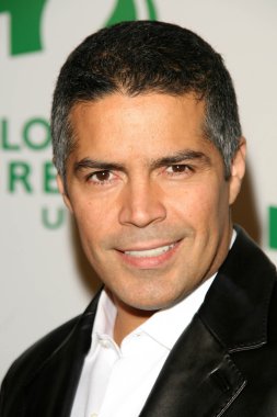 Esai morales
