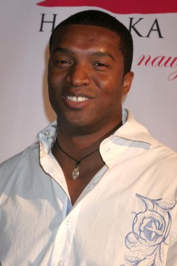 Roger Cross