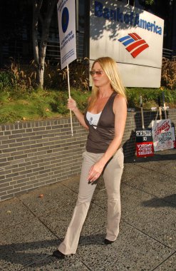 Nicollette Sheridan