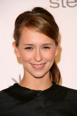 Jennifer Love Hewitt