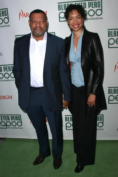 Laurence Fishburne y Gina Torres — Foto de Stock