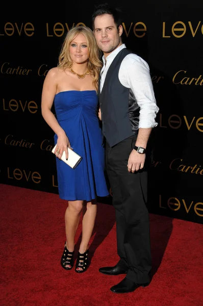 Hilary Duff and Mike Comrie — Stock Photo, Image