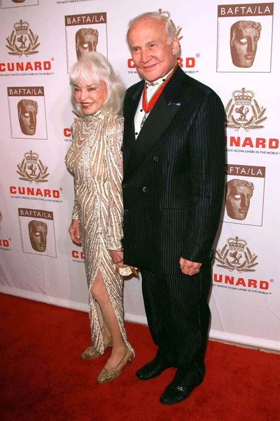 Buzz Aldrin y su esposa — Foto de Stock