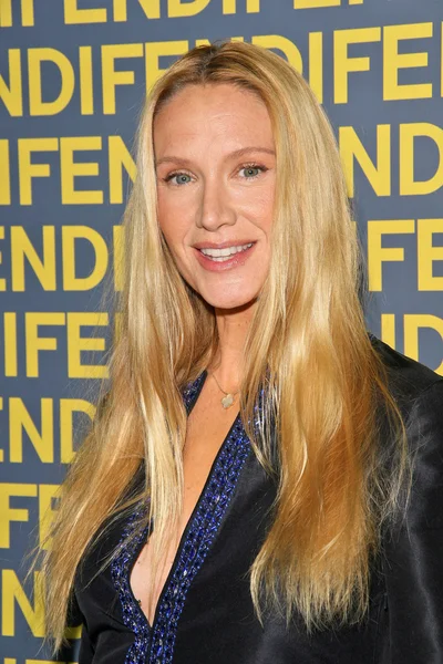 Kelly Lynch at the Fendi Redesigned Rodeo Flagship Store Launch and Ten Baguettes For Ten Years Exhibition benefitting Lacma, Fendi, Beverly Hills, CA 02-13-08 — Stock Photo, Image