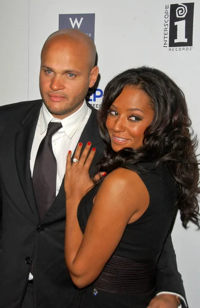 Stephen Belafonte and Melanie Brown — Stock Photo, Image