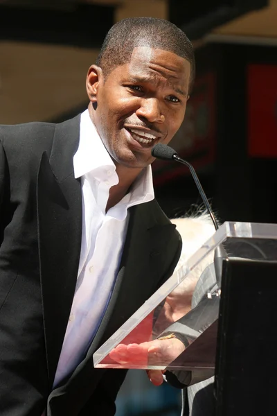 Jamie foxx tijdens de ceremonie ter ere van hem de 2,347th ster op de hollywood walk van roem. Hollywood boulevard, hollywood ca. 09-14-07 — Stockfoto