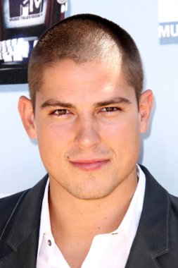 Sean Faris