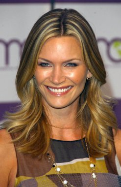 Natasha Henstridge at the 17th Annual Enviromental Media Association Awards. Ebell Club Of Los Angeles, Los Angeles, CA. 10-24-07