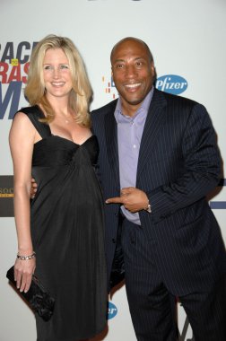 Jennifer Lucas ve Byron Allen