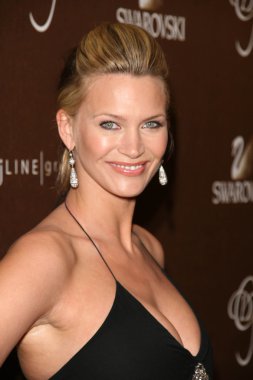 Natasha Henstridge at the 10th Annual Costume Designers Guild Awards. Beverly Wilshire Hotel, Beverly Hills, CA. 01-19-08