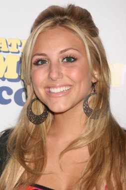 Cassie scerbo