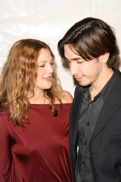 Drew Barrymore și Justin Long — Fotografie, imagine de stoc