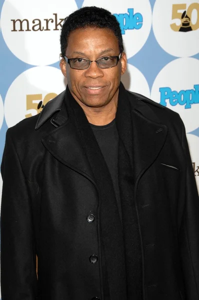 Herbie Hancock\rat de pre-Grammy Kick Off Party Hosted by Magazine en de Recording Academy. Avalon, Hollywood, Ca. 12-06-07 — Stockfoto