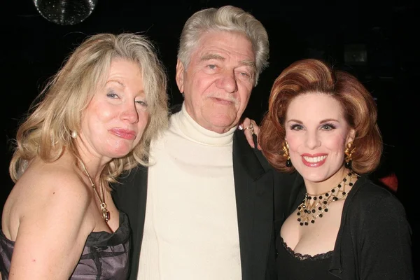 Katherin Kovin Pacino com Seymour Cassel e Kat Kramer na festa de aniversário de Al Pacinos madrasta Katherin Kovin Pacino. Blue Moon, North Hollywood, CA. 03-02-08 — Fotografia de Stock