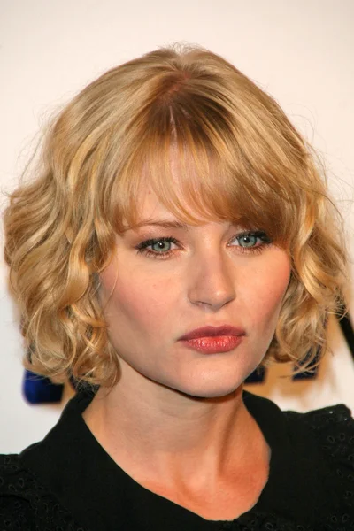 Emilie de Ravin — Stockfoto