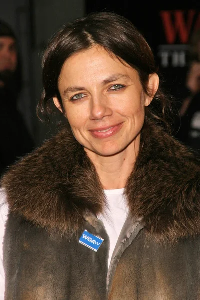 Justine Bateman w Los Angeles premiera "Chodza ciezko Dewey Cox Story". Grauman's Chinese Theatre, Hollywood, Ca. 12-12-07 — Zdjęcie stockowe