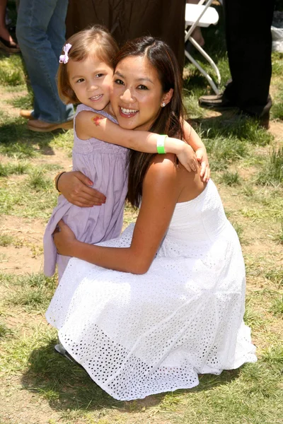 Мишель Кван и ее племянница Оливия — стоковое фото