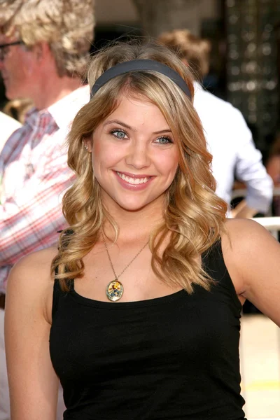 Ashley Benson — Stok fotoğraf