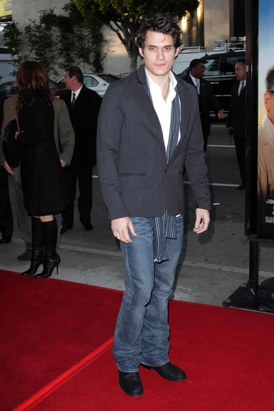 John Mayer w Los Angeles premiera "Bucket List". Cinerama Dome, Los Angeles, Ca. 12-16-07 — Zdjęcie stockowe