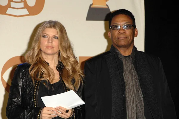 Fergie and Herbie Hancock at the 50th Annual Grammy Award Nominations. Henry Fonda Music Box Theater, Hollywood, CA. 12-06-07 — Stock Photo, Image