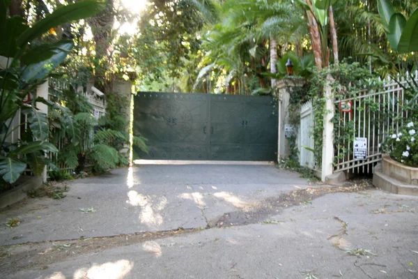 Johnny Depp-Bela Lugosi Home beroemde achtervolgd locaties in en rond Hollywood. Ca. 10-21-07 — Stockfoto