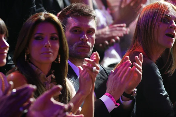 Ева Лонгория и Райан Сикрест на 12-м ежегодном показе мод Victorias Secret Fashion Show. Театр Кодак, Голливуд, Калифорния. 11-15-07 — стоковое фото