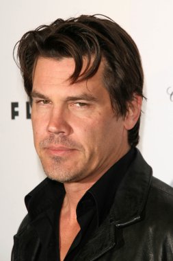Josh Brolin at the 9th Annual Flaunt Magazine Toy Drive and Anniversary Bash. The Green Door, Hollywood, CA. 12-06-07